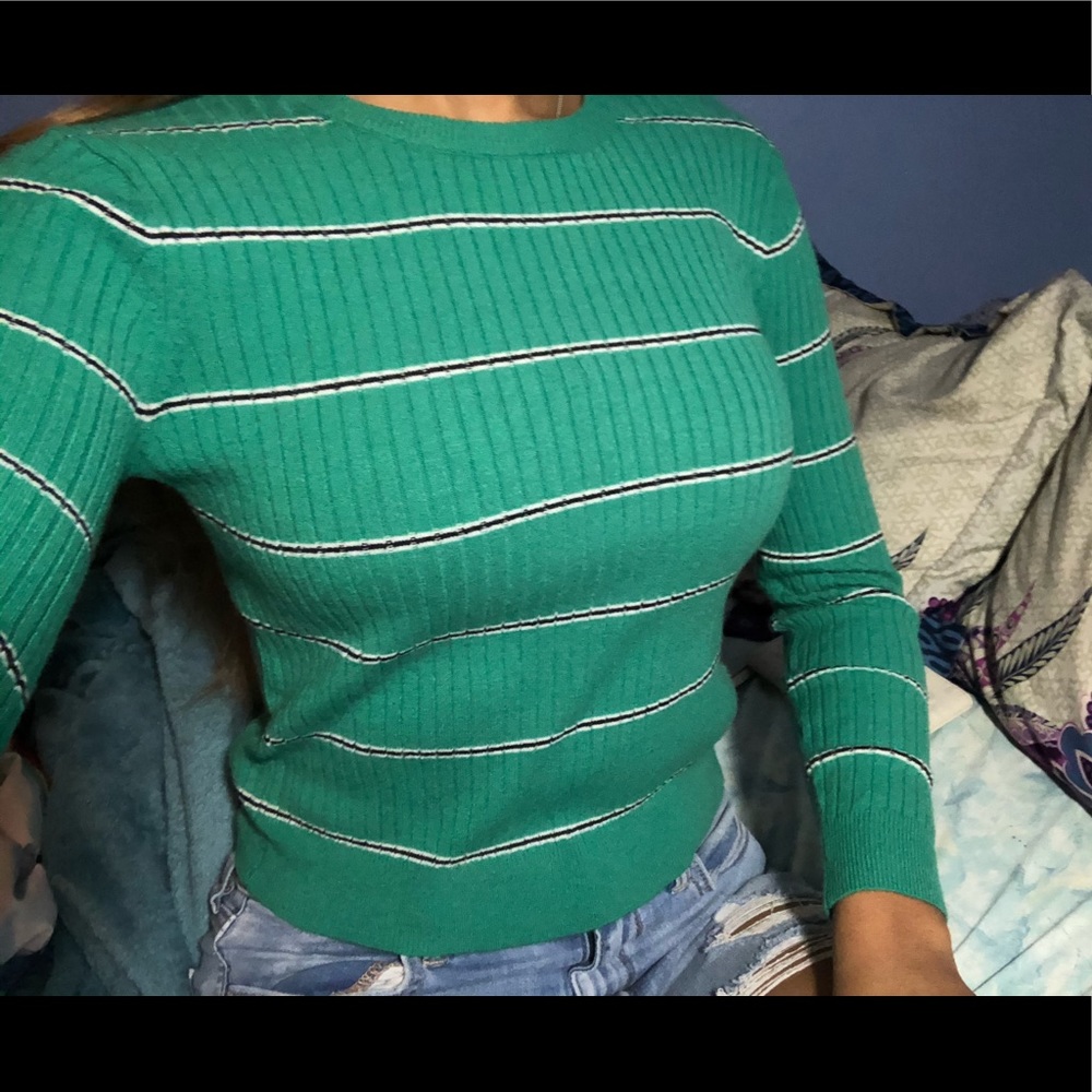 Green striped swear